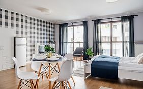 West Station Apartments By Arrenda